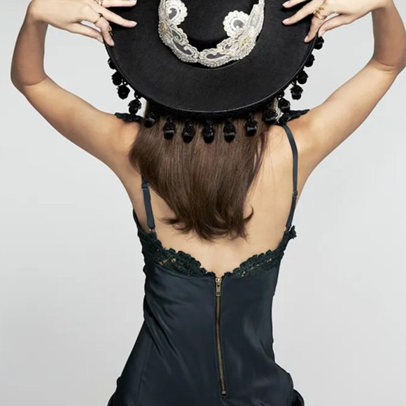 Stone Cold Fox Black Maxi Dress - Picture 2 of 6